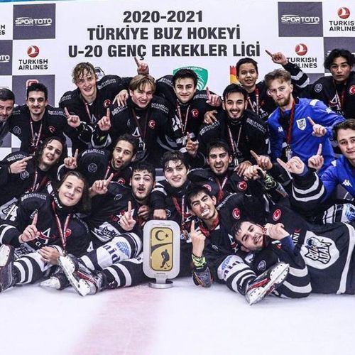 BUZ Adam Eishockeyteam, Türkei